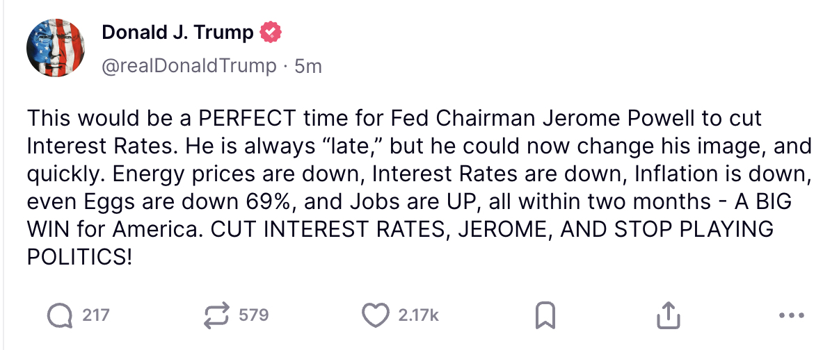 特朗普喊话鲍威尔：降息，别再玩政治了